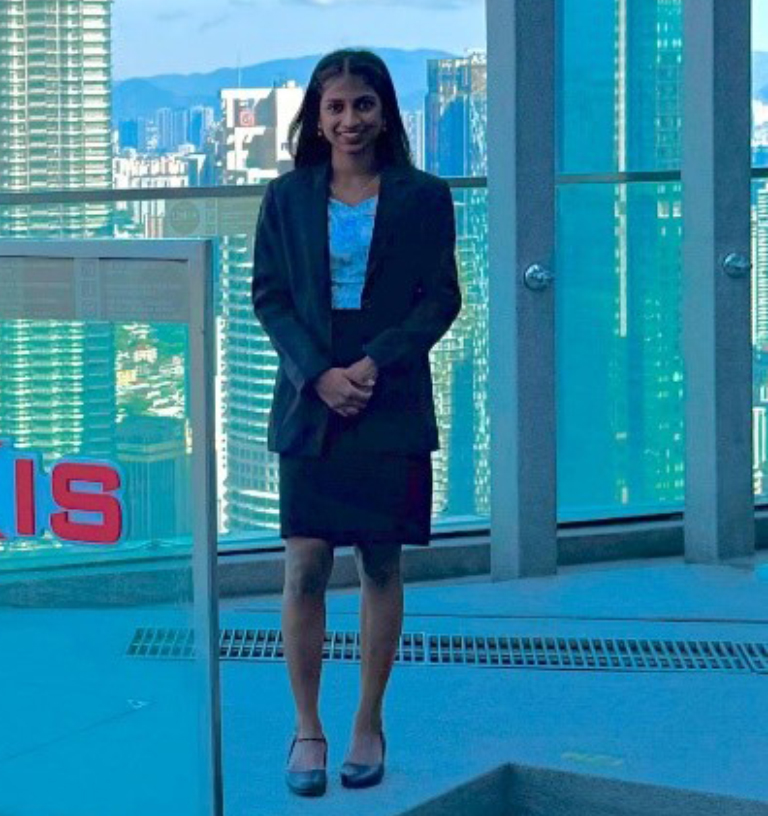 普贾·什里亚·奈杜